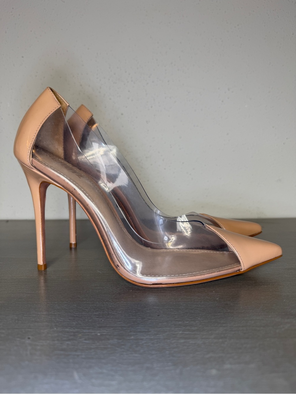 EUC Schutz Cendi Pump Size 9.5B Honey Beige Vinyl Patent Leather Made In Brazil - Picture 2 of 6